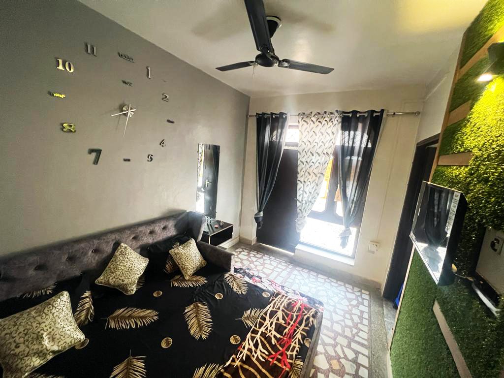Naari Home Stay MATHURA