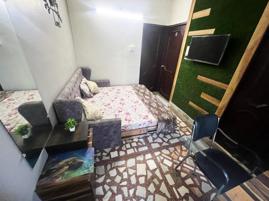Naari Home Stay MATHURA