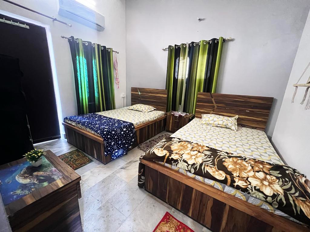 Naari Home Stay MATHURA