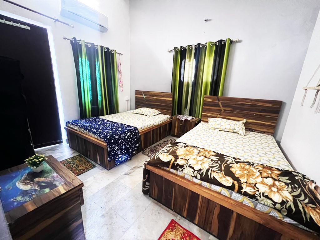 Naari Home Stay MATHURA